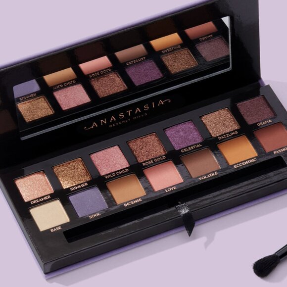 Anastasia Beverly Hills Norvina Palette - Picture 1 of 4